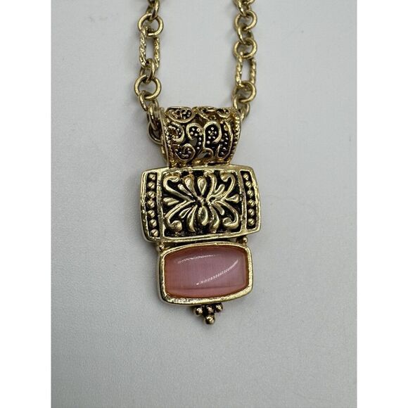 Cookie Lee Gold Tone Pink Cats Eye Floral Pendant Oval Round Link Necklace - Picture 2 of 9